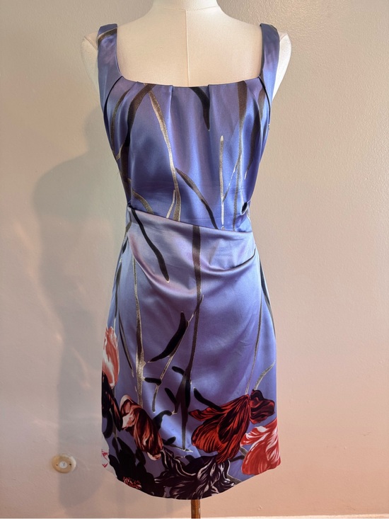 Elie Tahari Dresses & Skirts - Elie Tahari 93% Silk Floral Draped Sheath Dress Lavender Size 6